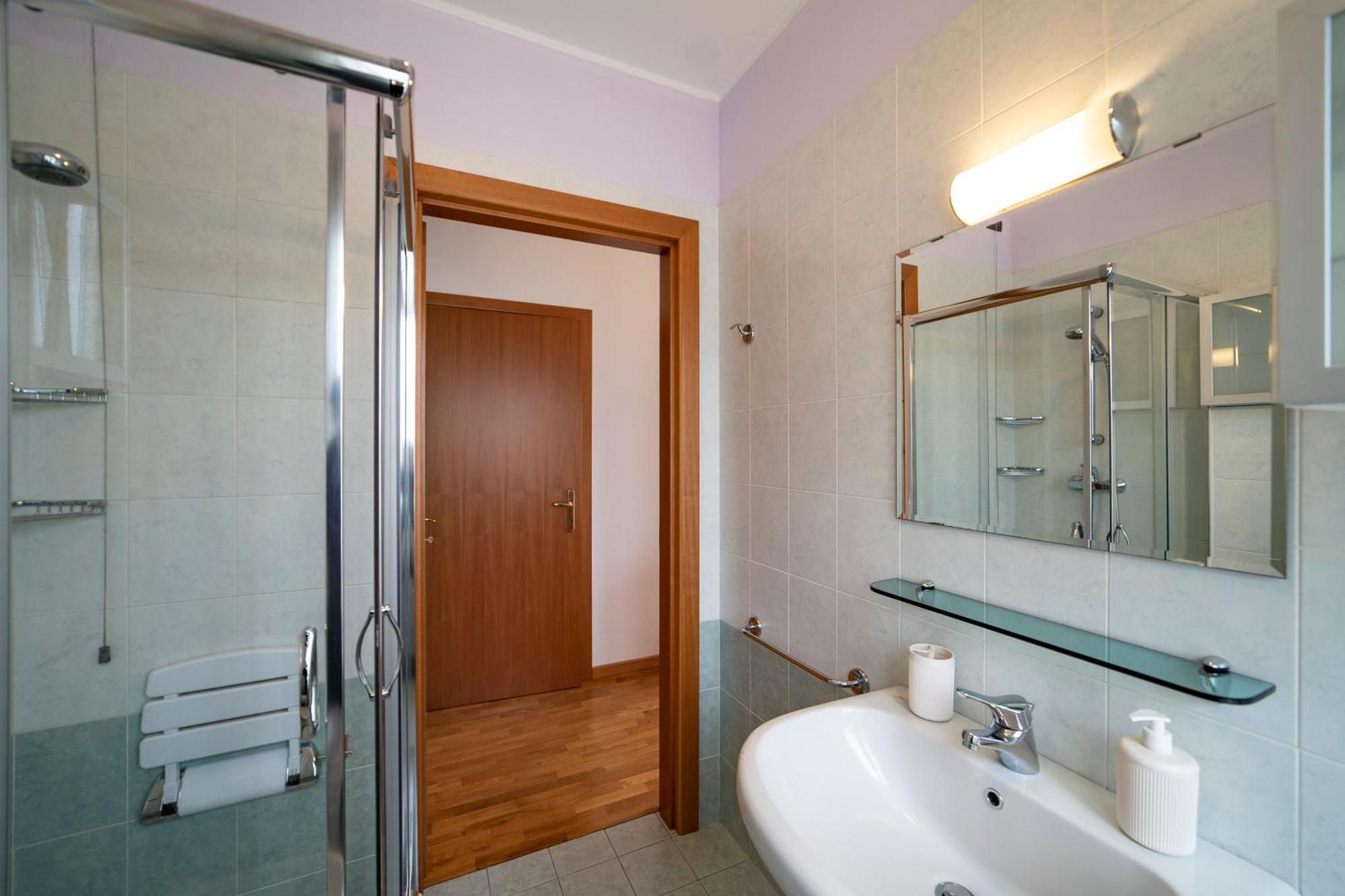 In Suite Lake 3 Pilzone Zewnętrze zdjęcie