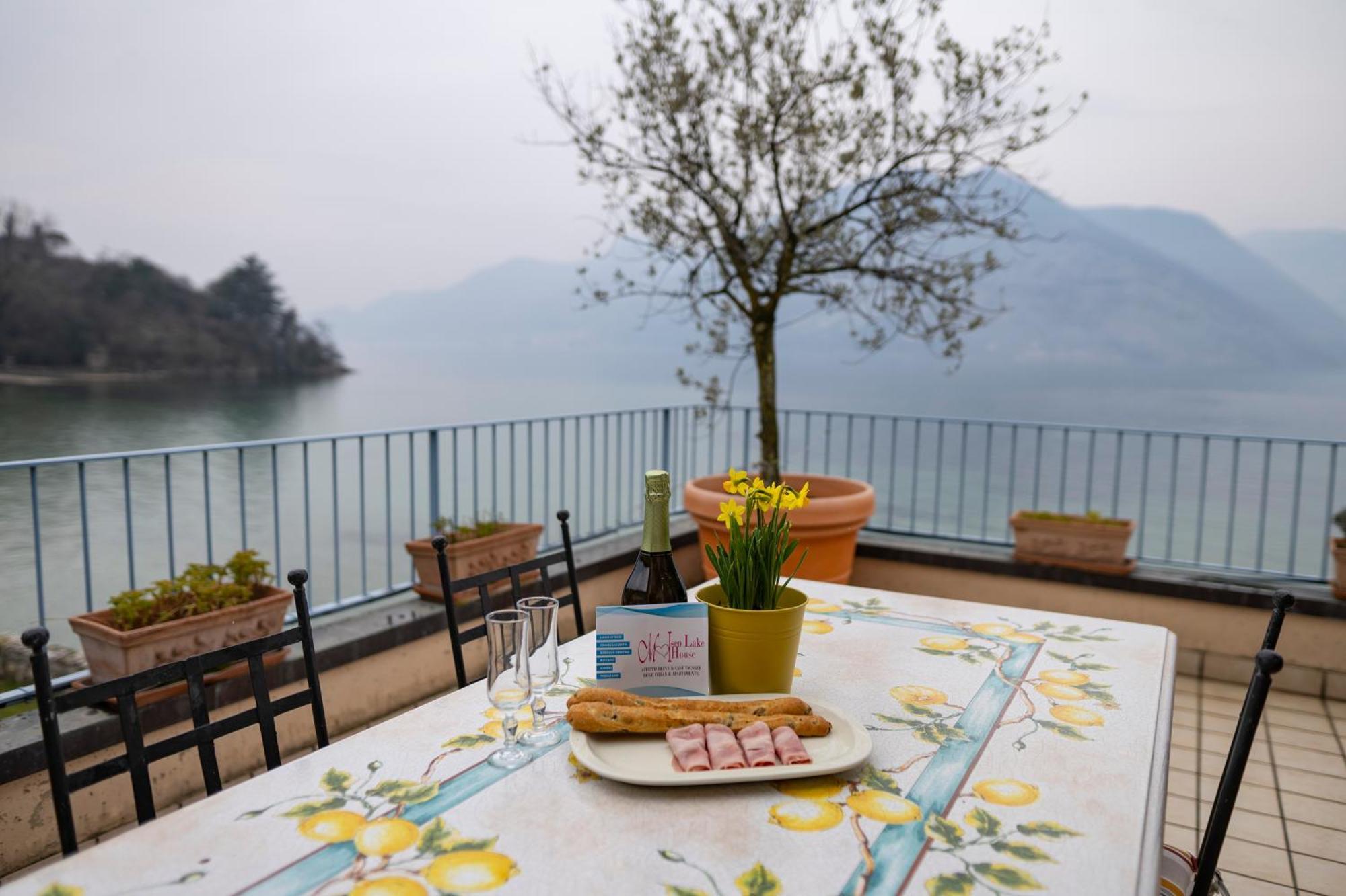 In Suite Lake 3 Pilzone Zewnętrze zdjęcie
