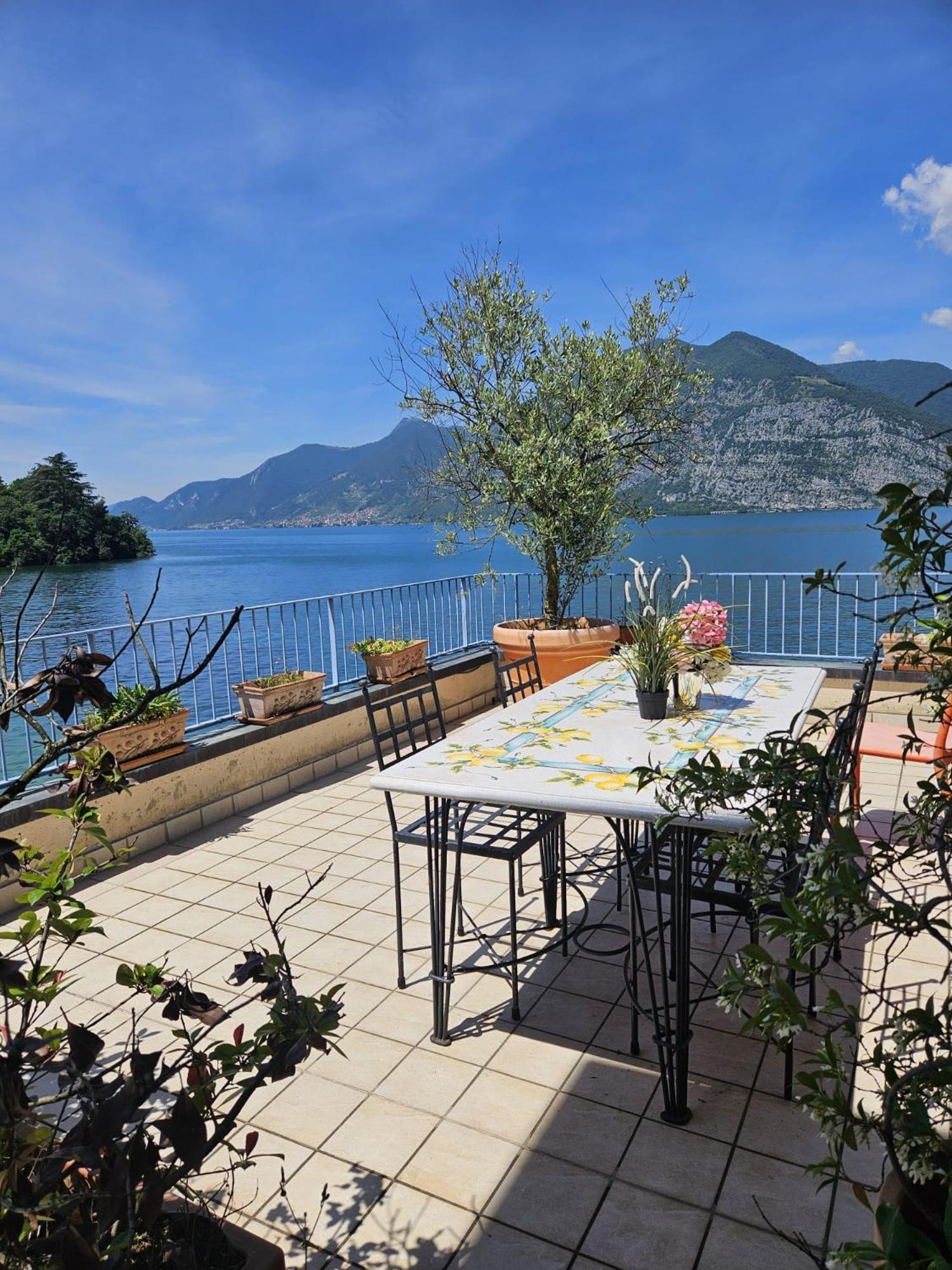In Suite Lake 3 Pilzone Zewnętrze zdjęcie